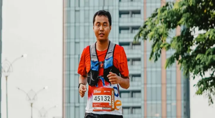 Natrio Catra Yososha, A Person with Disability Who Completed 42km BTN Jakarta Run 2023