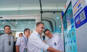 Kementerian BUMN Luncurkan Vending Machine untuk Produk UMKM