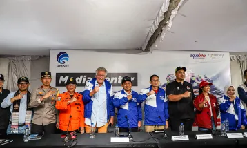 Minister Uno : Indonesia Named Best Host of 2023 Aquabike Jetski World Championship