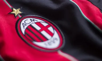 Bursa Transfer: 3 Raksasa Eropa Incar Kiper AC Milan