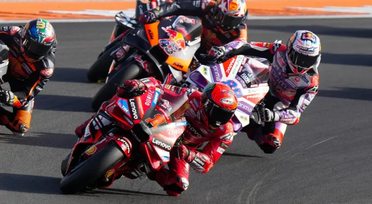 Komisi Grand Prix: Spesifikasi Bahan Bakar MotoGP 2024 dan Batas Usia Baru