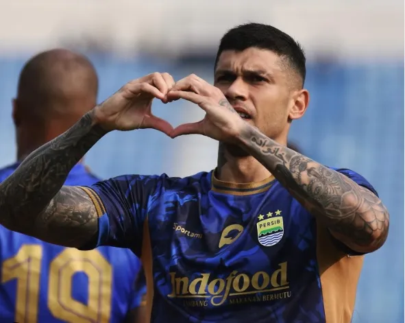 Persib Siap Hadapi Cuaca Panas di Laga Melawan PSM