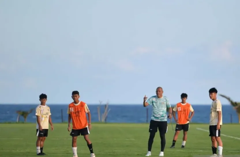 Pelatih Garuda Muda, Nova Arianto Mengungkapkan Progres Timnas U-17 Semakin Bagus