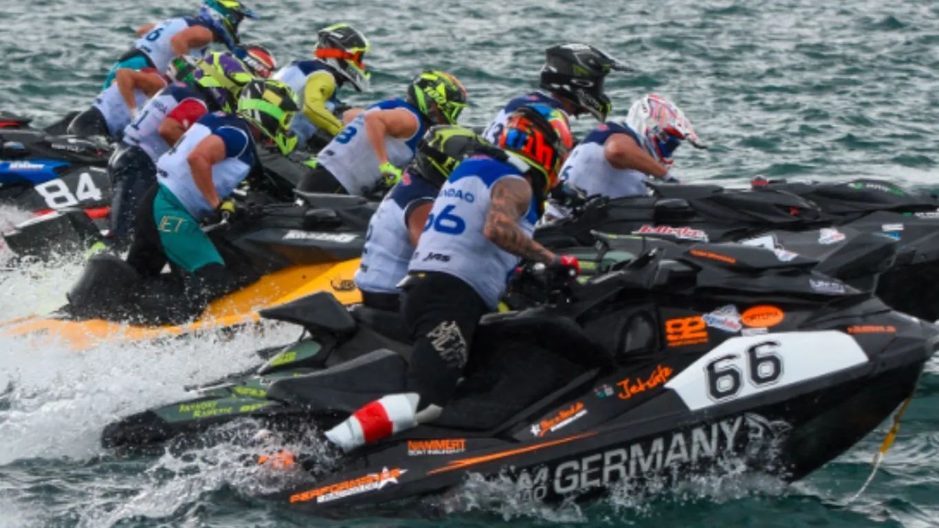 Aquabike Jetski World Championship Kembali Diadakan di Danau Toba