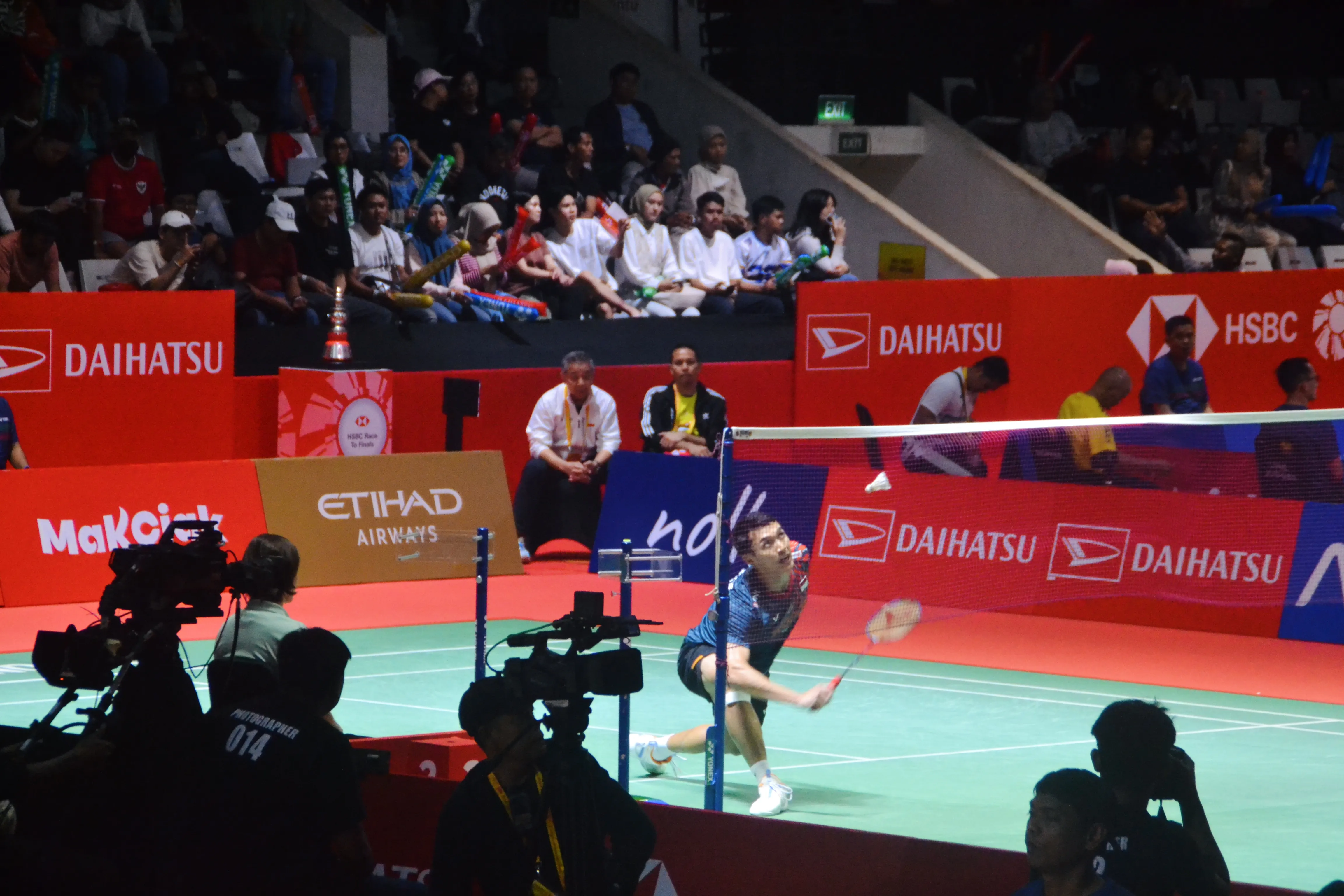 Jonatan: Sangat Senang Bisa ke Semifinal Indonesia Masters 2025 di Rumah Sendiri