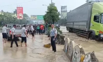 Banjir di Bekasi Meluas, 20 Titik Terendam di Tujuh Kecamatan